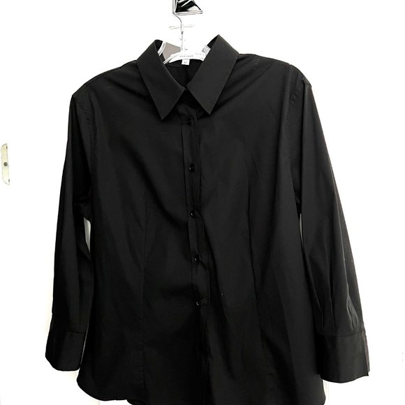 Carolina Herrera Black Button-Up Blouse - Picture 5 of 5